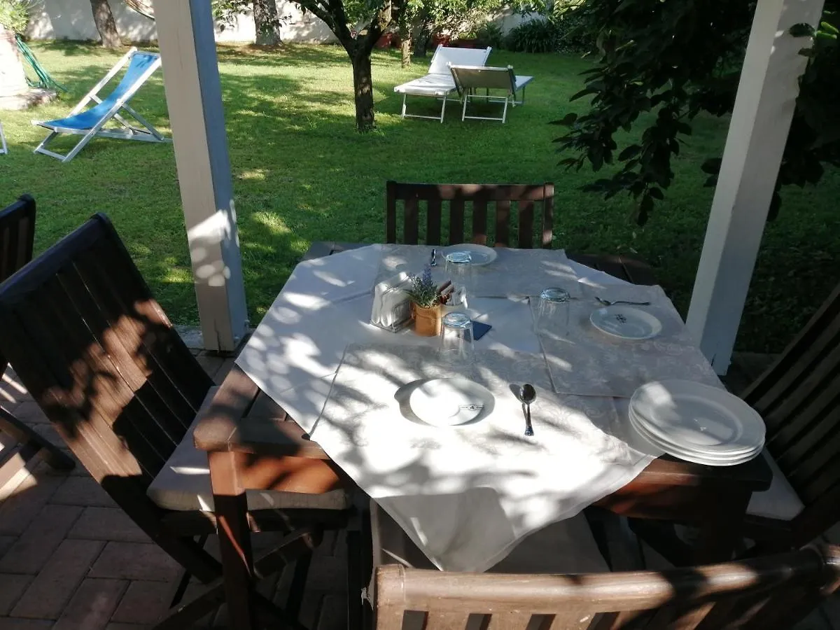 Villa Oasi San Giuliano Terme Bed & Breakfast